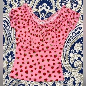 Patterned Strawberry Top